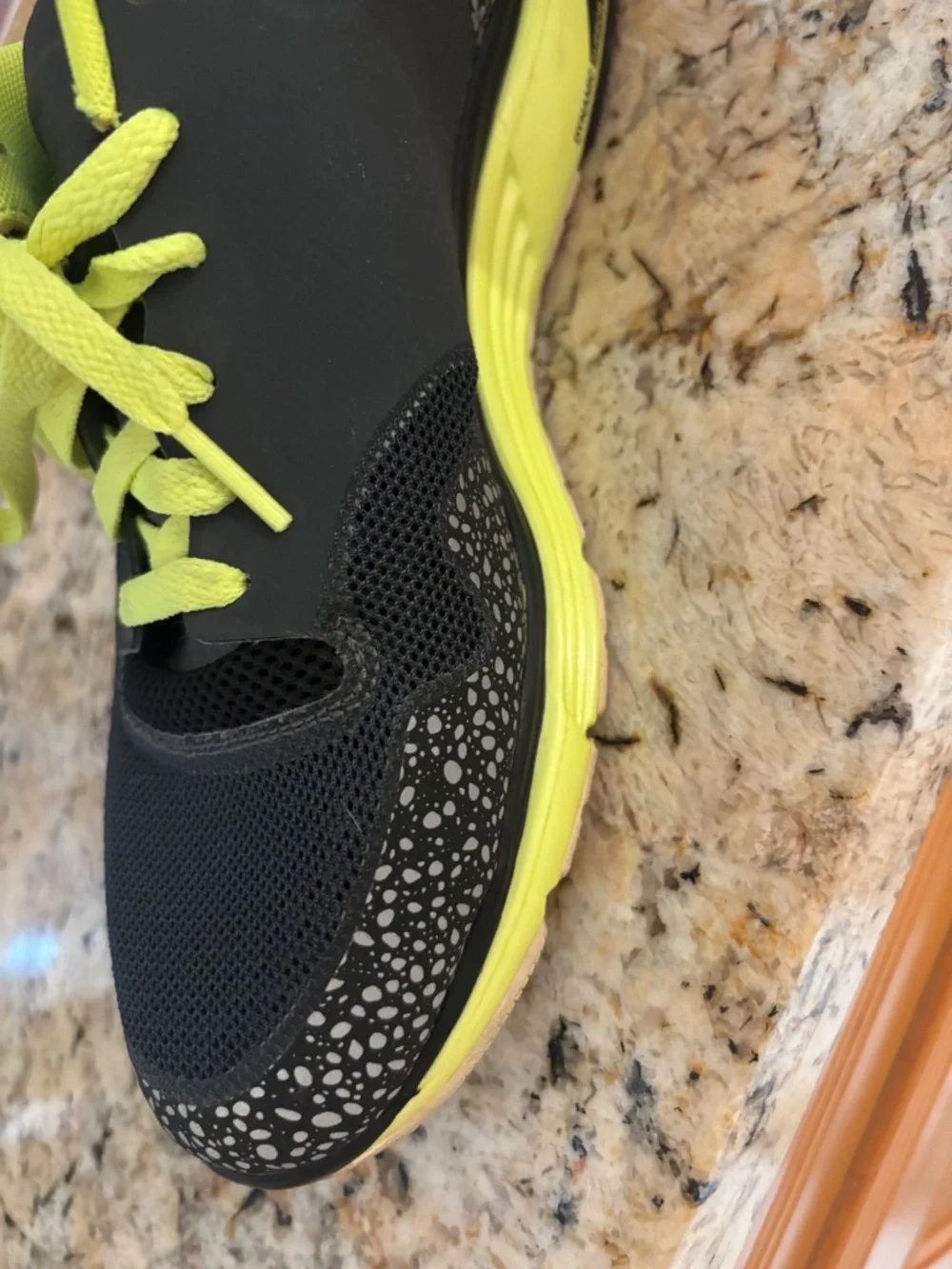 Nike - Picture 5 of 5